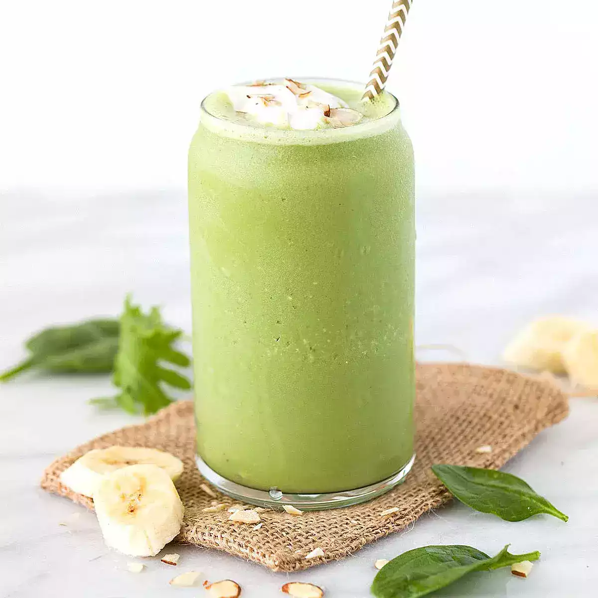 Batido de matcha japonés con leche vegetal