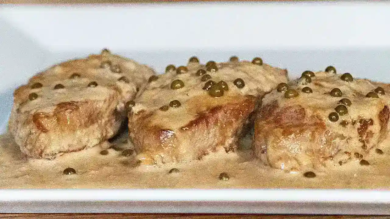 Solomillo de cerdo con salsa a la pimienta